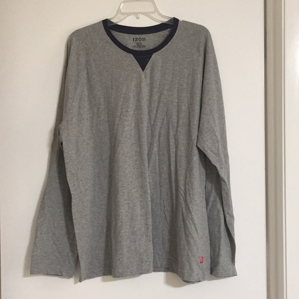 Izod long sleeve T-shirt